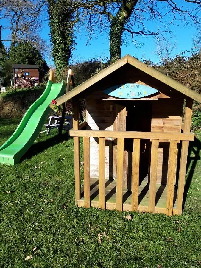Holiday home Gite La Grange Langoelan